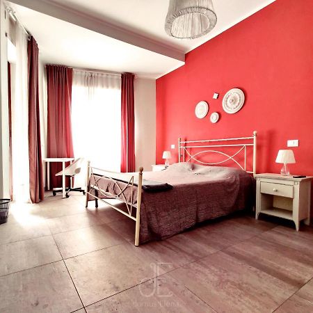 Domus Elena Apartment Rome Bagian luar foto