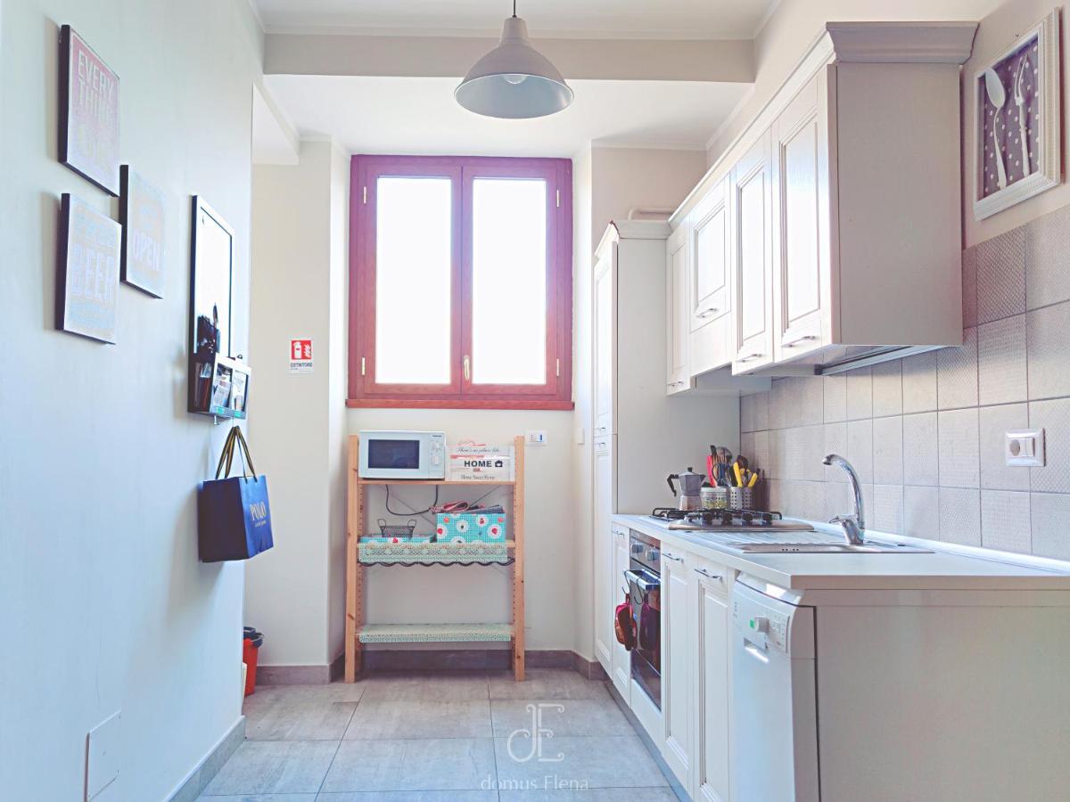 Domus Elena Apartment Rome Bagian luar foto